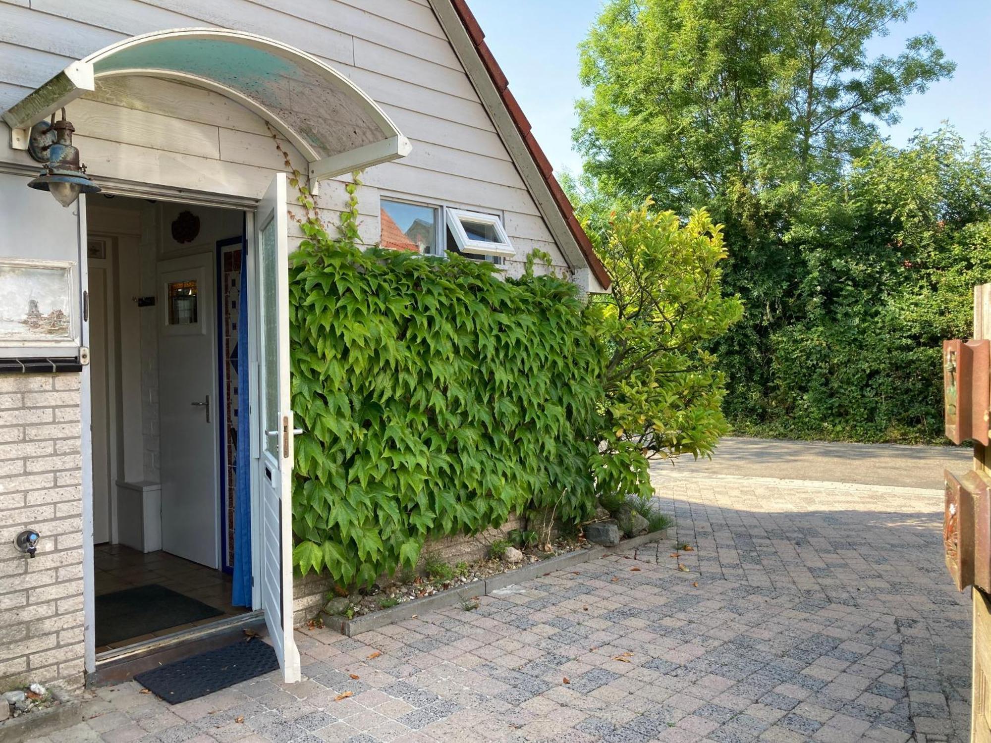 Gudrun 5 Pers Equipped House With Sauna. Dogs Are Welcome! Anjum Exterior photo